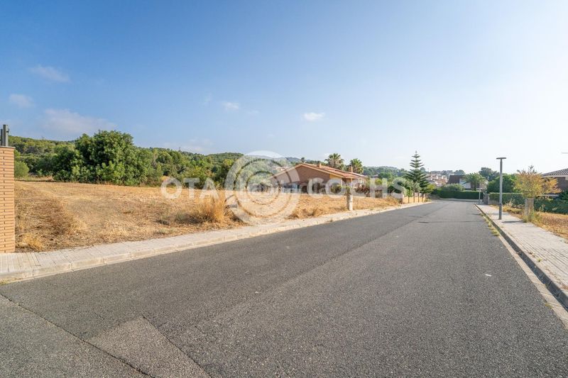Foto 7fc4a18b-659d-4bcc-b24b-389854709149. Terreny residencial a Almoster