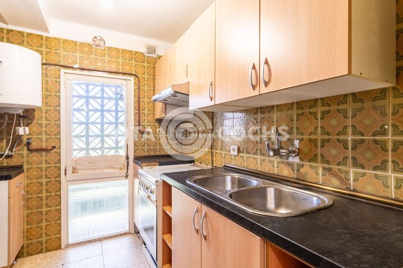 Foto d122035b-f687-429a-9c76-69f29efa61c5. Pis a Mestral Reus