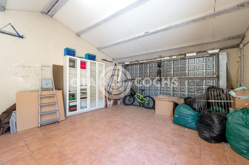 Foto 594a44a9-4d5a-42a2-b7ff-f1f7317b7770. Xalet amb calefacció aparcament piscina a Botarell
