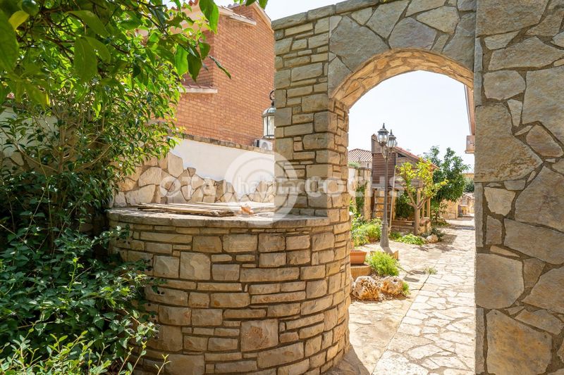 Foto ad219d77-6c09-4394-a5d1-2dda7c93b4e4. Xalet amb calefacció aparcament piscina a Botarell