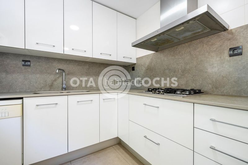 Foto 421b7c16-4661-4375-907e-57380ec56ab9. Casa adossada amb calefacció aparcament a Ponent Reus