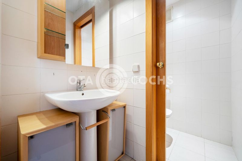 Foto 46ed4521-1044-423a-a80c-fd49ee5fd848. Casa adossada amb calefacció aparcament a Ponent Reus