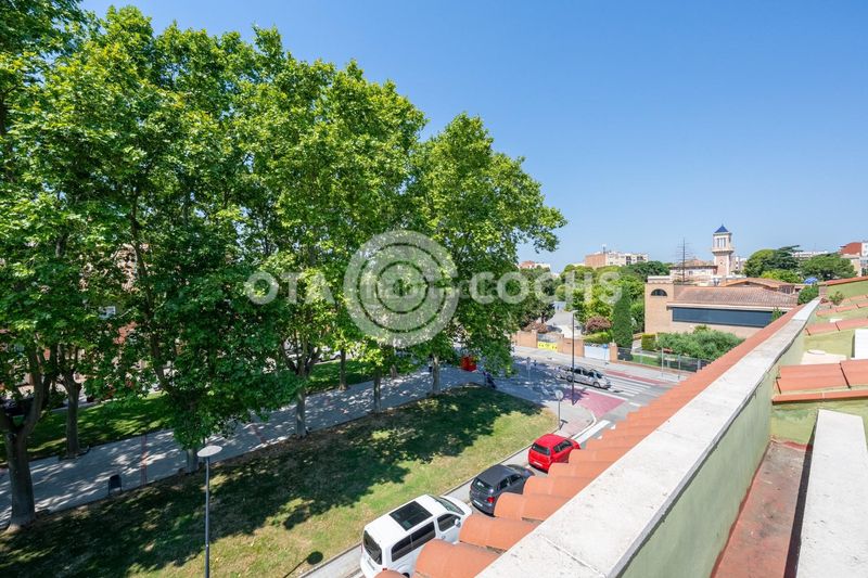 Foto 74195260-56a3-45e6-b0de-c5ddf347fa21. Casa adossada amb calefacció aparcament a Ponent Reus