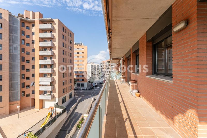 Foto b2222762-9dcc-47c3-a827-2f3a92d4afd3. Pis amb calefacció aparcament piscina a Nou Eixample Nord Tarragona