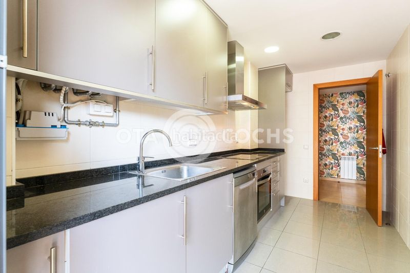 Foto be0eabbd-2b53-40e2-8243-926ab022677f. Pis amb calefacció aparcament piscina a Nou Eixample Nord Tarragona