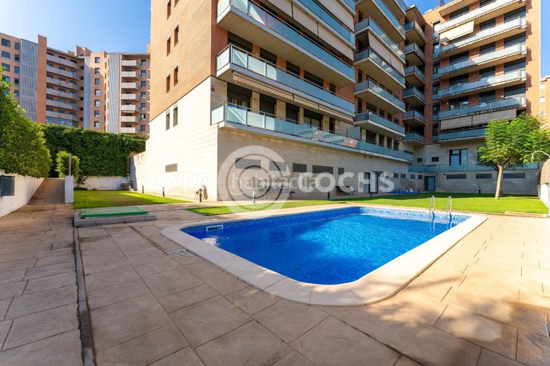 Foto f7c735bd-9e33-41bc-b837-9a4d51b1582d. Pis amb calefacció aparcament piscina a Nou Eixample Nord Tarragona