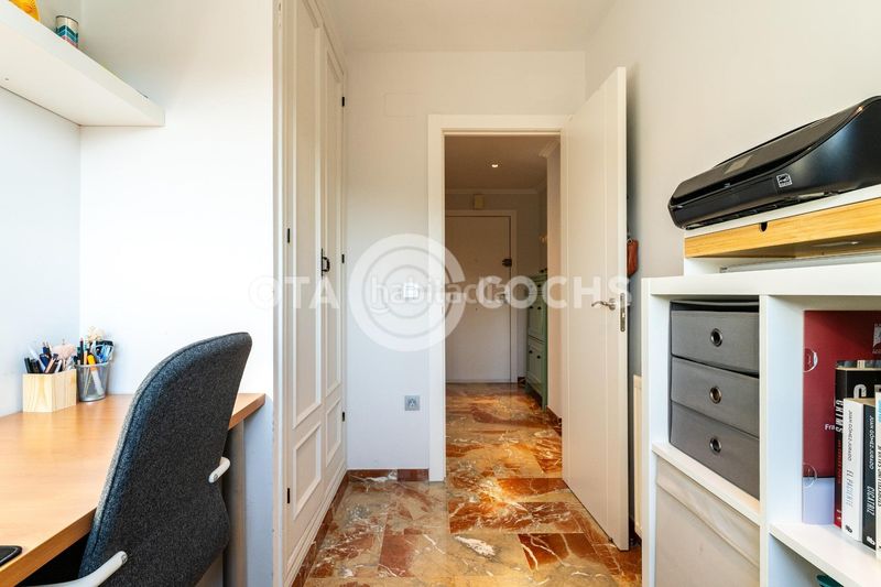 Foto cc3a4215-9bc5-4aeb-9916-f63e25950e49. Pis amb calefacció aparcament piscina a Mestral Reus