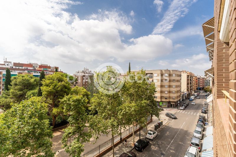 Foto 0130eac4-ffb1-40e1-89c3-0f68d534f792. Pis amb calefacció aparcament a Ponent Reus