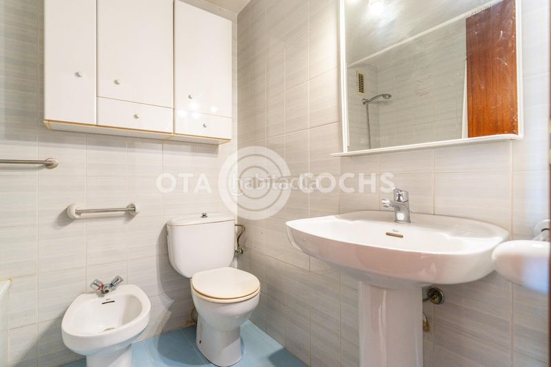 Foto f1122d9e-b09c-4e77-9cd7-16879d328db3. Pis amb calefacció aparcament a Ponent Reus