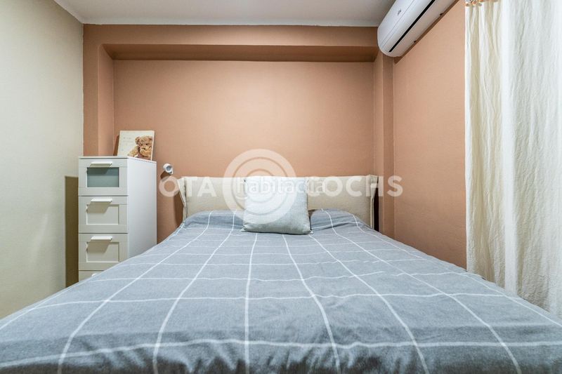 Foto cdbeaf1e-4c24-4dd9-aa40-4b9b943e9eb2. Pis amb calefacció a Centre Reus