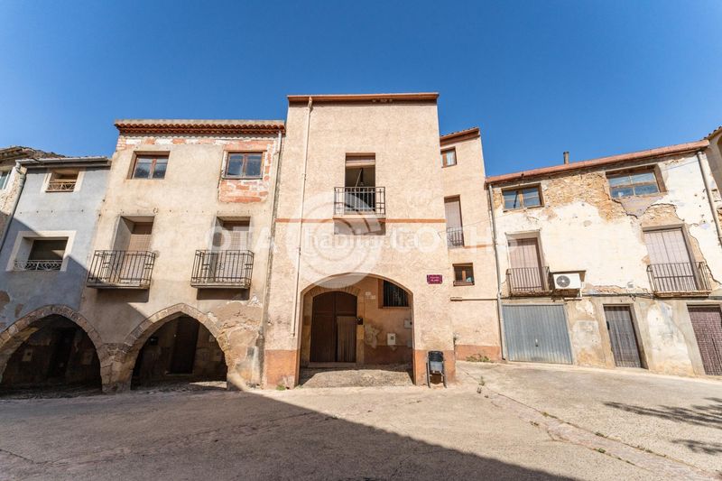 Foto 4da46b4f-ae3e-4324-b7b5-887bae31e01e. Masia amb calefacció a Cabacés