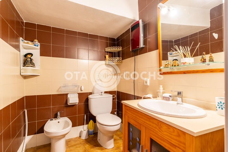 Foto accec3f5-9956-4d9a-b9d1-09eece96e3d7. Masia amb calefacció a Cabacés