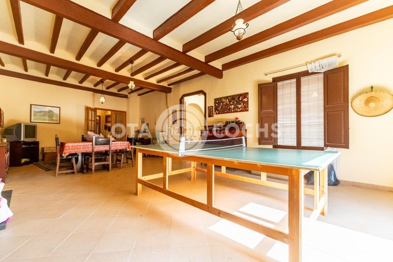 Foto f0dfaf4c-1e63-4ee5-9ce0-64df330d49db. Masia amb calefacció a Cabacés