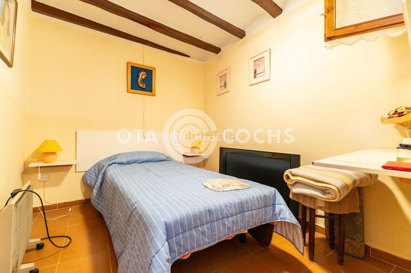 Foto f9d7601d-68de-4270-a521-d043037e1ab2. Masia amb calefacció a Cabacés
