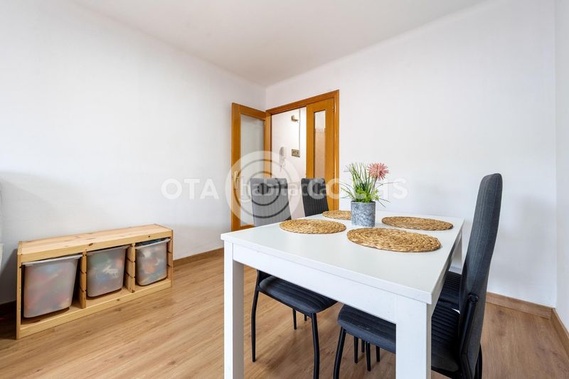 Foto 58d872b5-ecea-4fde-b6c0-b318a7a63577. Pis a Ponent Reus