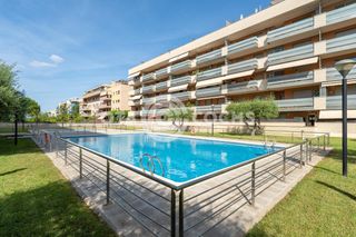 Flat  Carrer domenec sugrañes i gras. Espectacular piso en venta en salou