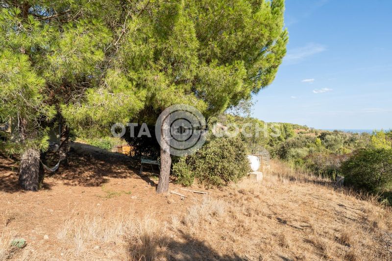Foto edbd5385-50f6-4ada-b9cc-56f3fbbda1da. Masia amb calefacció aparcament a Botarell