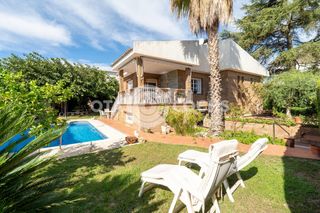 Casa  Carrer liles. Magnifica casa en cambrils