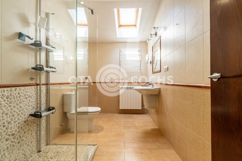 Foto 0c51d95b-305f-4dc6-9a04-e099fea920bf. Casa adossada a Prades