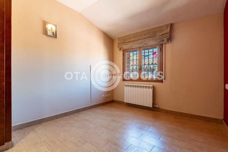 Foto 11f1a40f-184f-41a0-94eb-f1d4c0307064. Casa adossada a Prades