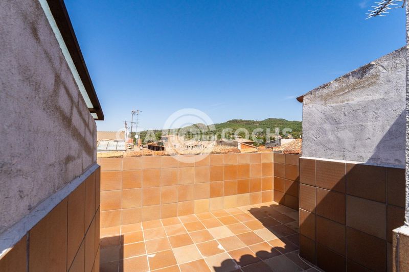 Foto 1a697102-1bc6-40a0-97d4-1cd22441c681. Casa adossada a Prades