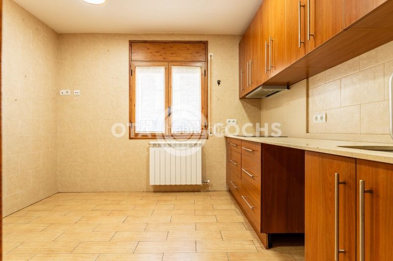 Foto 1e36d5d2-eb28-4a20-9546-afff9a4cba82. Casa adossada a Prades