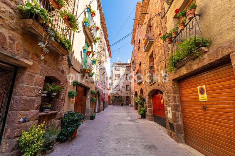 Foto 4071f081-4063-4ff3-9abd-35c657334cf0. Casa adossada a Prades