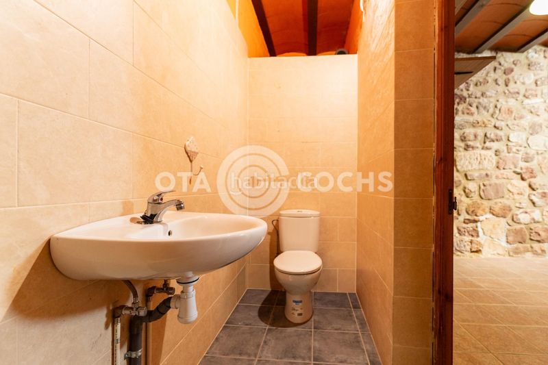 Foto 40f1f6b2-04ab-4083-bb6b-1876c03c7869. Casa adossada a Prades
