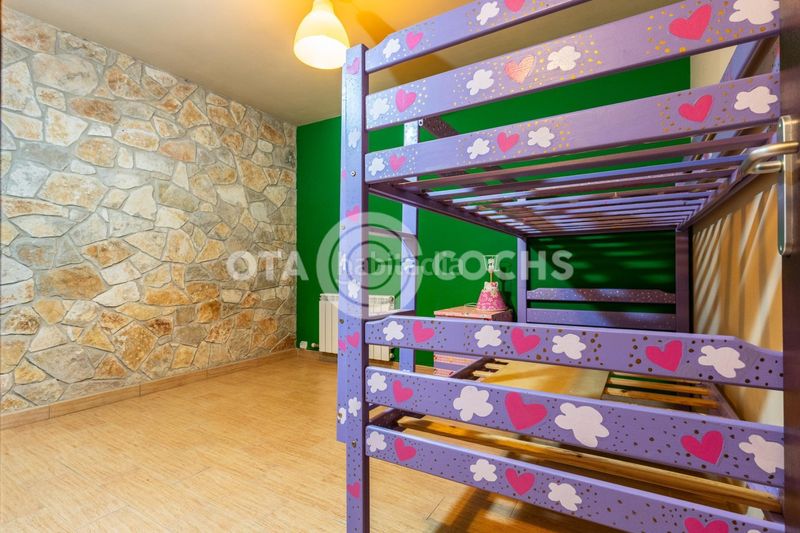Foto a75ce09a-ac76-4759-a8c3-4b6eb91f2a2a. Casa adossada a Prades