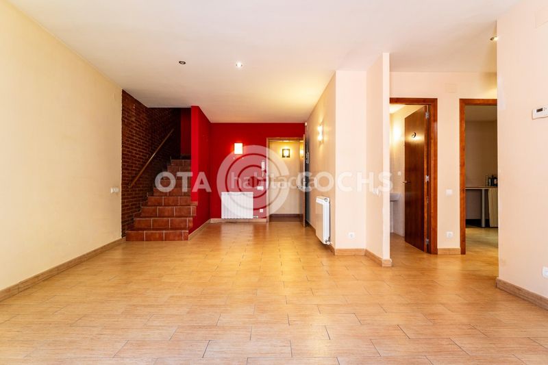 Foto ccc71ca6-e2da-45b2-bc3a-317a62cd2854. Casa adossada a Prades