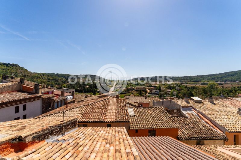 Foto dcd6578a-db85-494a-985e-c22fcd286174. Casa adossada a Prades