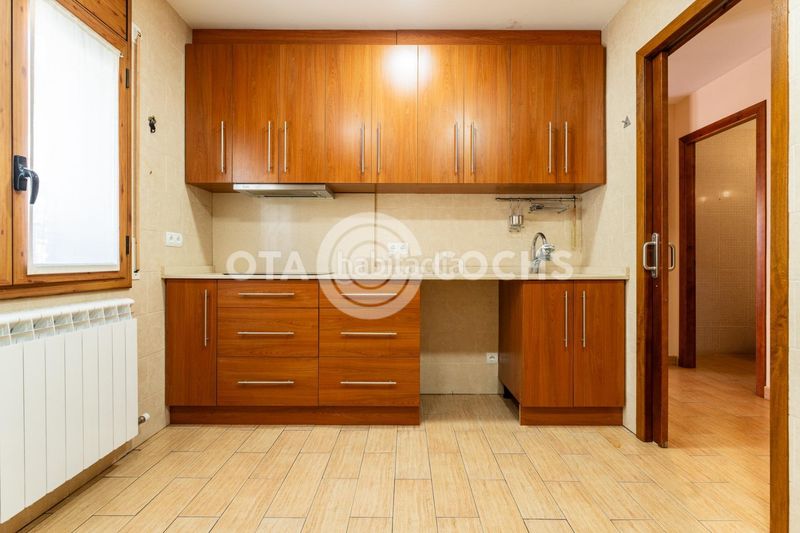 Foto f13b9a10-9c08-402b-a567-58af2026f50c. Casa adossada a Prades