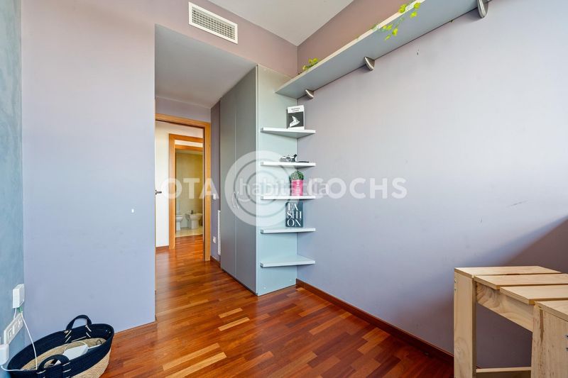 Foto 0d6f7336-66fb-49b9-8b54-4cce0bbd3807. Àtic amb calefacció aparcament piscina a Mestral Reus