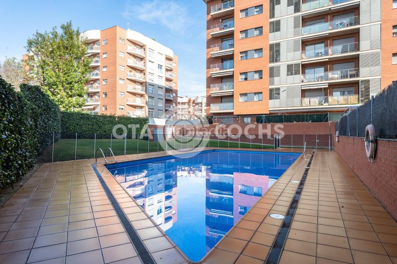Foto 40796d77-683a-4a37-80e0-69233caee7e7. Àtic amb calefacció aparcament piscina a Mestral Reus