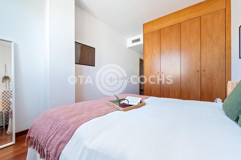 Foto f684d47e-c787-40d3-b772-2064fb49ae5c. Àtic amb calefacció aparcament piscina a Mestral Reus