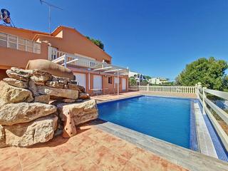 Chalet en El Montgó. Chalet independiente con vistas espectaculares al mar