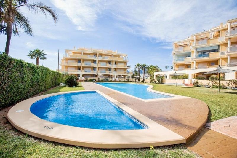 Foto 25247b39-a2bf-4430-a099-16b692260150. Alquiler apartamento en carrer llac sant martí 136 apartamento en alquiler temporada – playa de las marinas (km 7) en Dénia