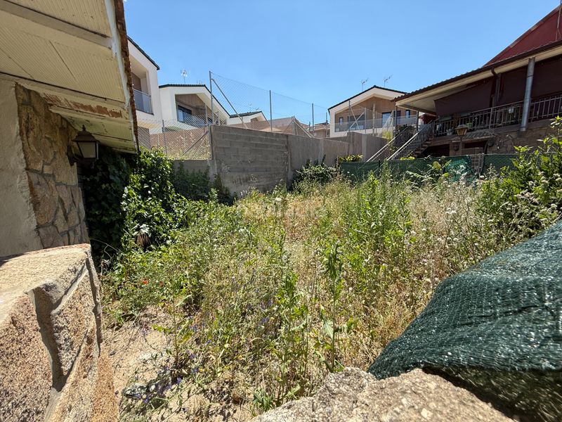 Foto 558768f6-68f2-4527-9ed9-8af520c569ea. Terreny residencial a Casa Amarilla Galapagar