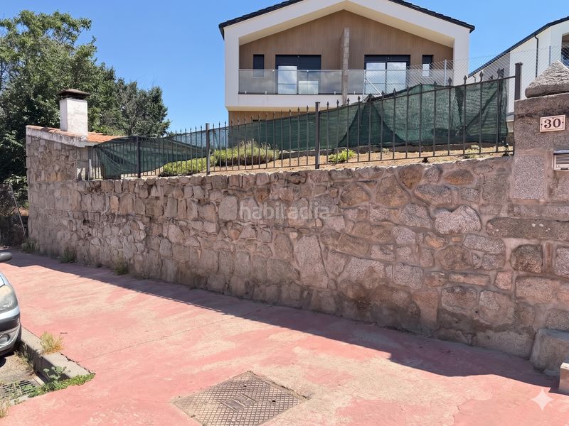 Foto 5cac8594-a415-4b0f-b490-313e9d252512. Terreny residencial a Casa Amarilla Galapagar