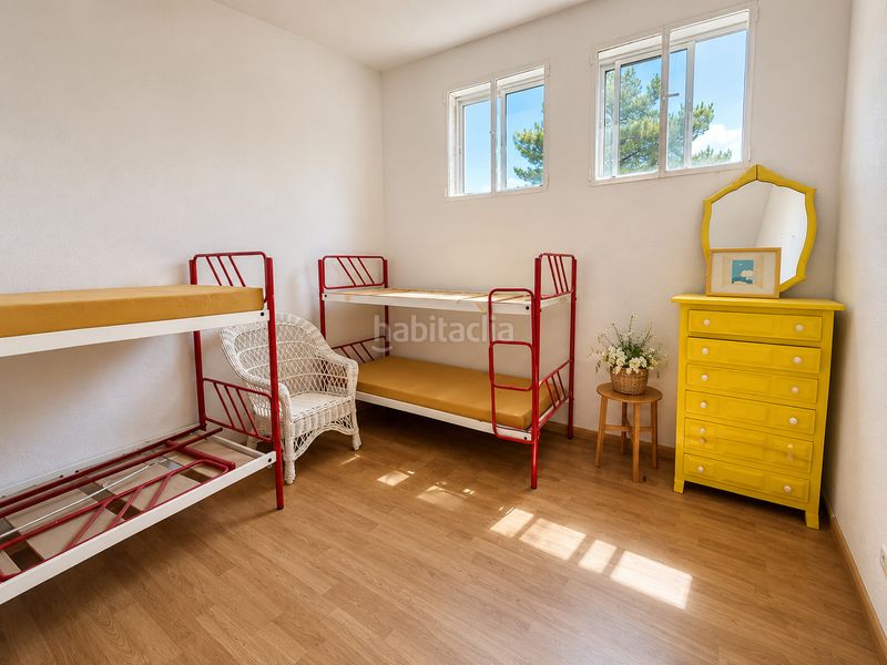 Foto a2c4e5f8-1bce-4a37-9f57-81e7533b265f. Chalet en Los Ángeles de San Rafael Espinar (El)
