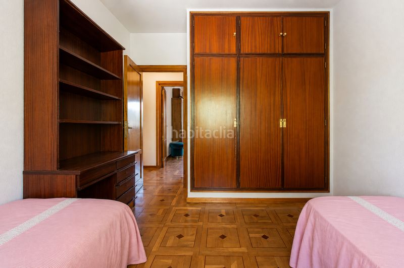 Foto 732a32be-970d-4e37-9688-89e5dc060185. Casa amb xemeneia calefacció aparcament piscina a Galapagar