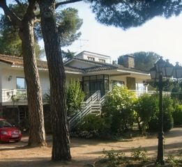 Casa  Calle de la peñota. ¡espectacular propiedad con parcela de 3.391 m², piscina, pista