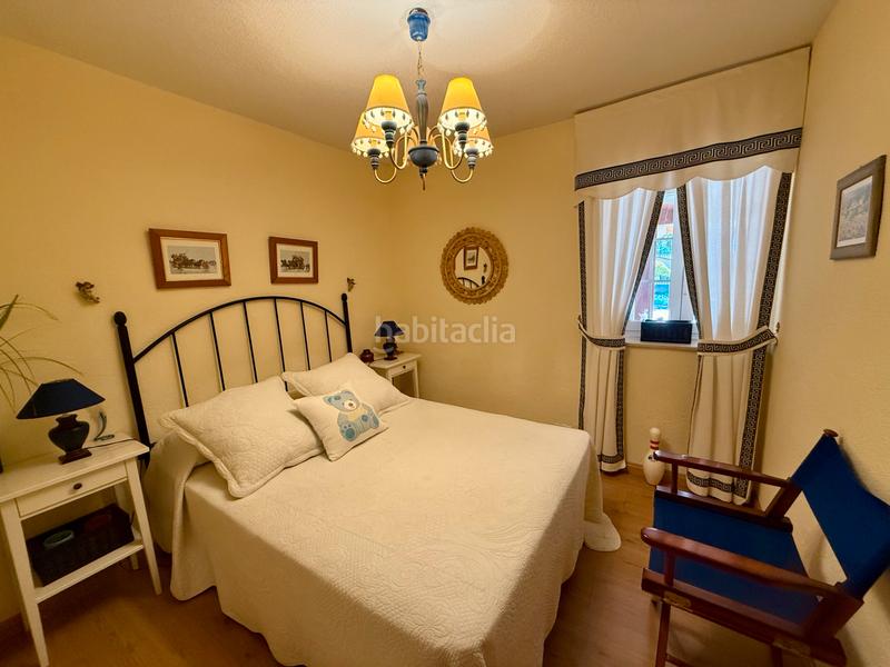 Foto 4df6e978-6103-46c5-909a-723ced932824. Chalet avec cheminée chauffage parking piscine dans Valdemorillo