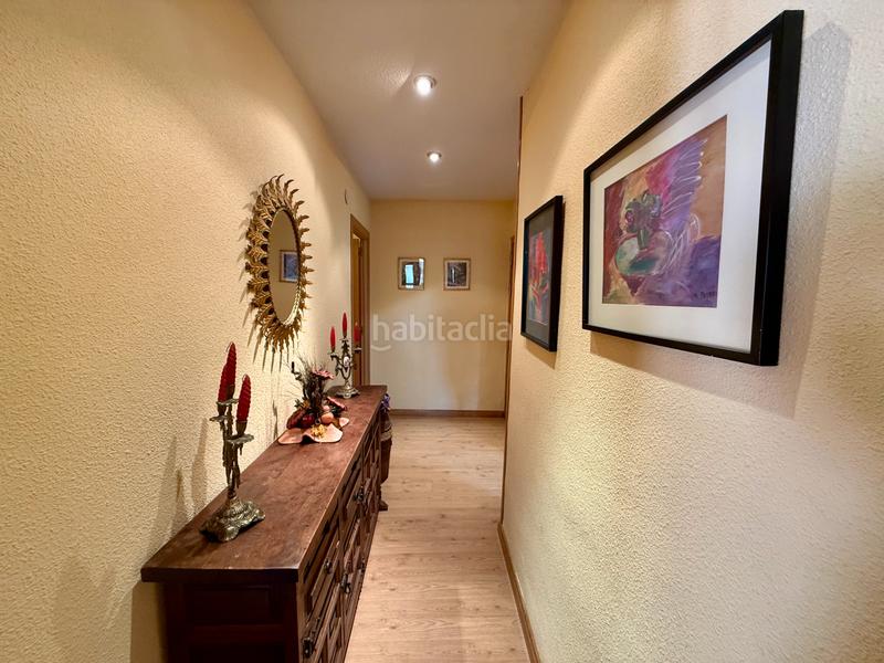 Foto 2f06990c-18f9-41a4-a855-24f8239d988b. Chalet con camino riscaldamento parcheggio piscina in Valdemorillo