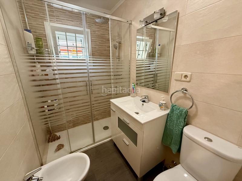 Foto a7a8899a-5f75-4f6b-99f2-e53b02e72dcf. Chalet con camino riscaldamento parcheggio piscina in Valdemorillo