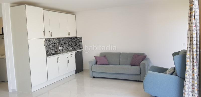 Foto 2ad45689-f08a-40d5-b0d4-854857a7eafa. Alquiler estudio no apto residencia habitual, leer bien info del anuncio no permanent residency, please read info en Adeje