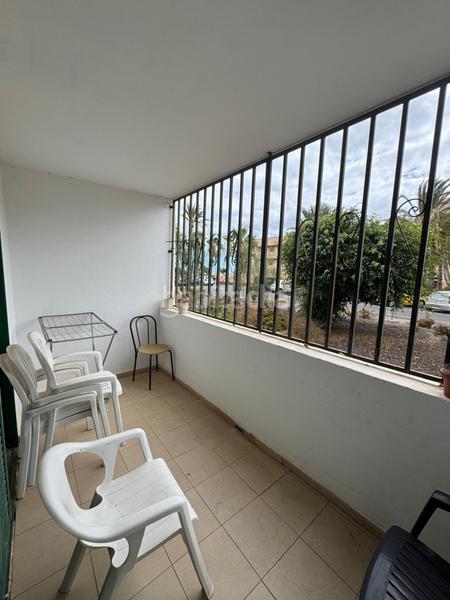 Foto 5d0c4974-c884-4f25-9e95-2d549e7f663d. Planta baixa amb piscina a Costa del Silencio Arona