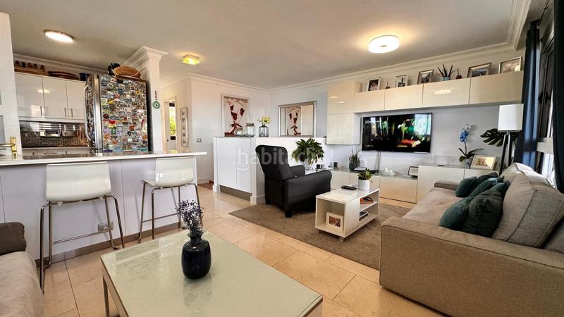 Foto fdd265ac-ec7f-47eb-a0ca-e943bae9ba00. Semi detached house with pool in Playa Fañabé Alto Adeje