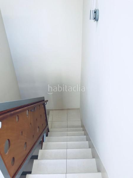 Foto f575eb9e-12e4-42eb-96e3-7f0db966125e. Lloguer dúplex amb aparcament a Cho - Parque de la Reina Arona