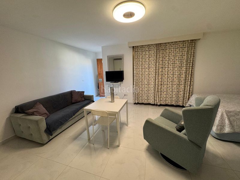 Foto d8ad3189-468b-4366-ae21-526c1f23a7b4. Studio avec piscine dans Torviscas Centro y Alto Adeje